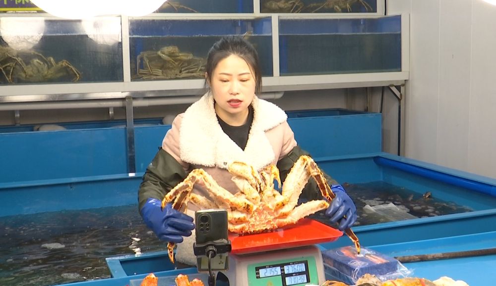一线口岸新观察:边贸忙 产业兴(图3) 一线口岸新观察:边贸忙 产业兴(图3)